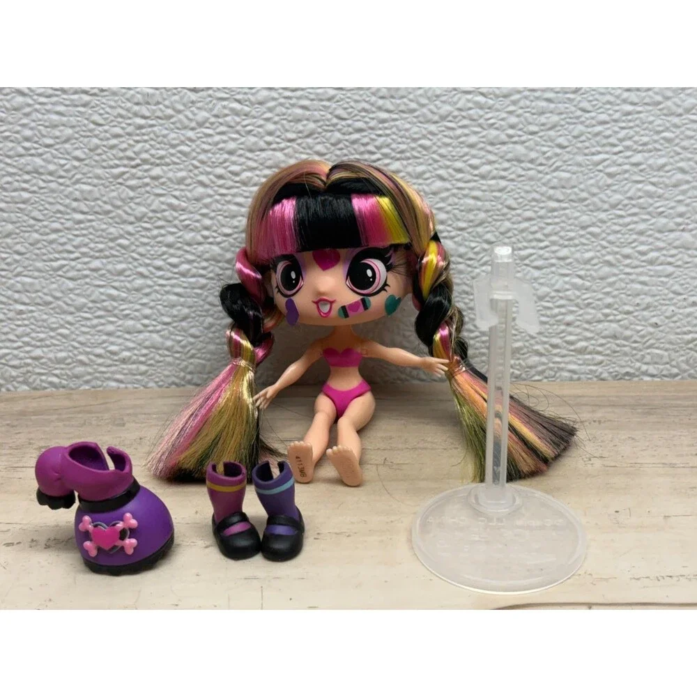 Luna Decora Mini Fashion Girlz Doll 5